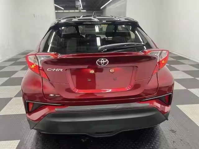 2020 Toyota C-HR hybrid - Image 3