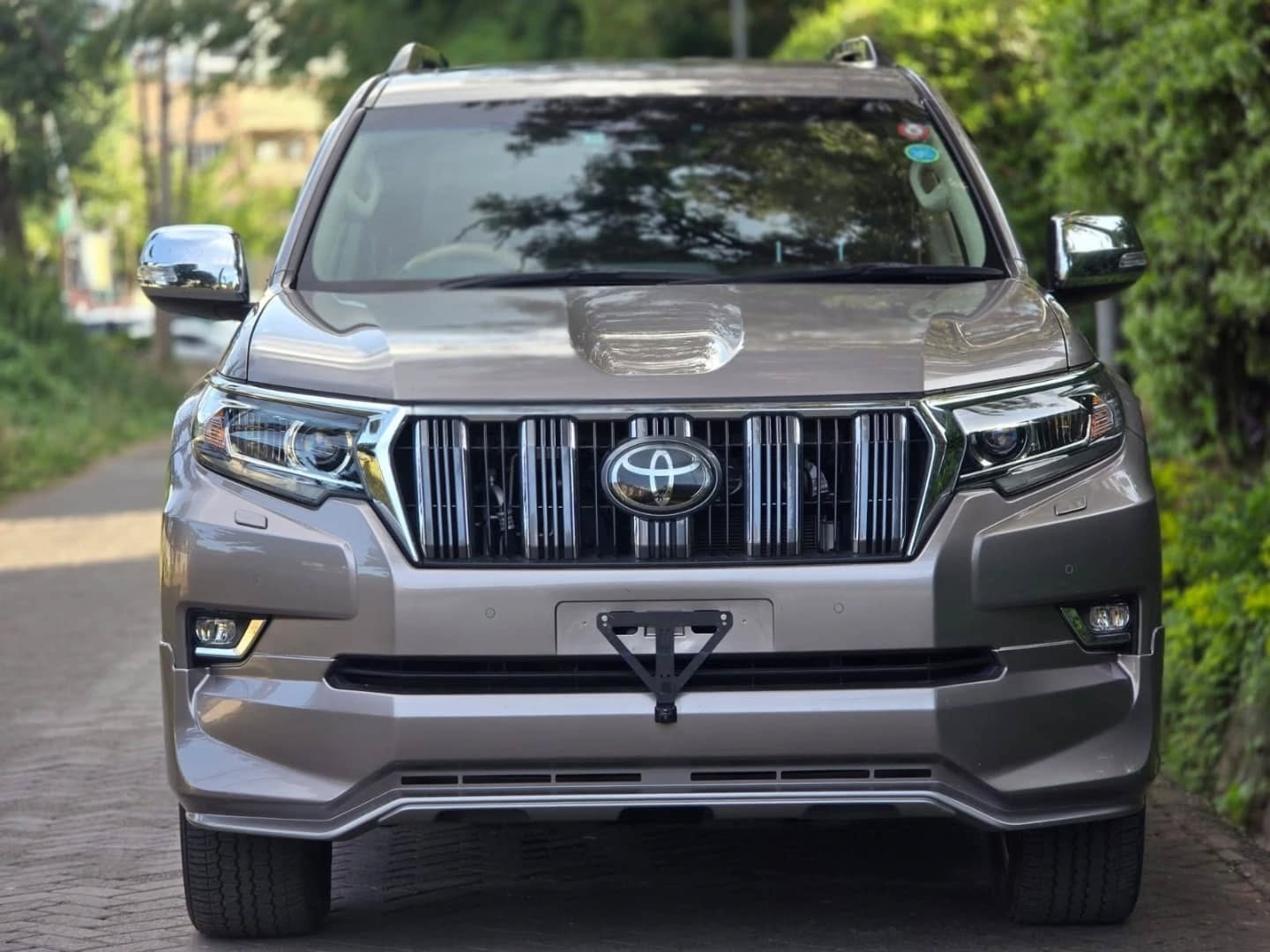 2024 Toyota LandCruiser Prado TXL SUV - Image 6