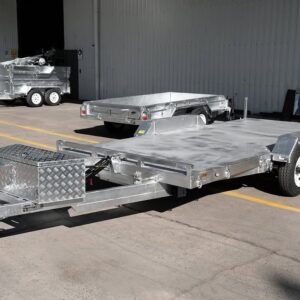 FLATBET CAR, TRACTOR TRANSPORT TRAILER